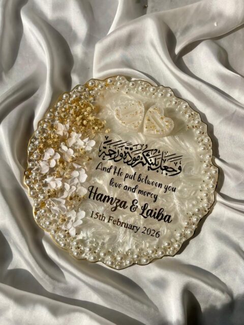 Elegant Gold & White Floral Dried Ring Tray with pearl boundary