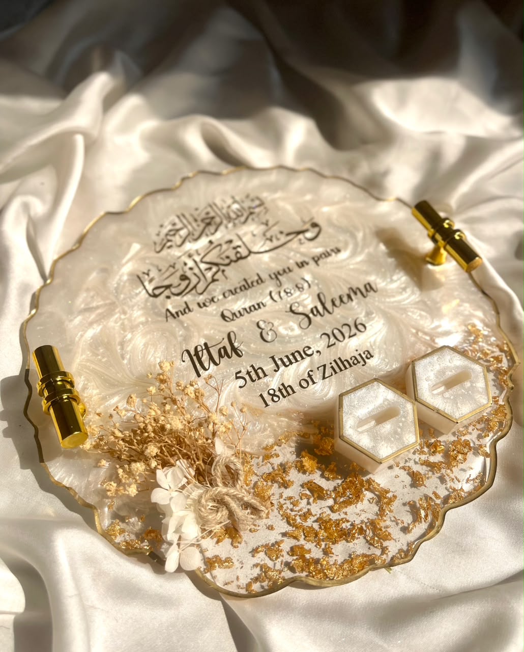 Bouquet Gold Flakes Ring Tray with handles
