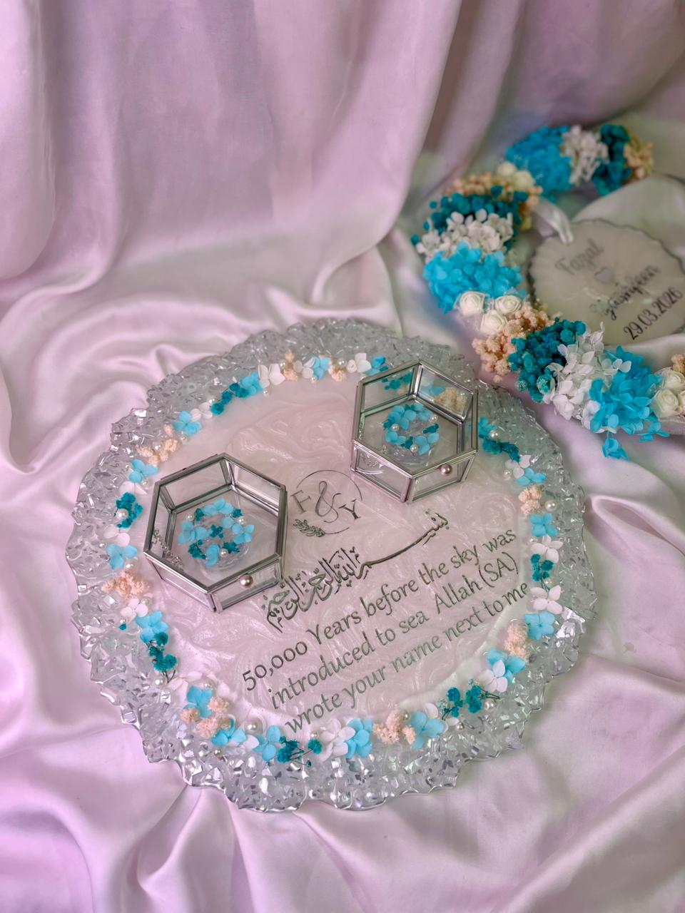Blue ' White ' Silver theme Detachable Double Layer Floral Ring Platter with Glass Ring Boxes - Image 2